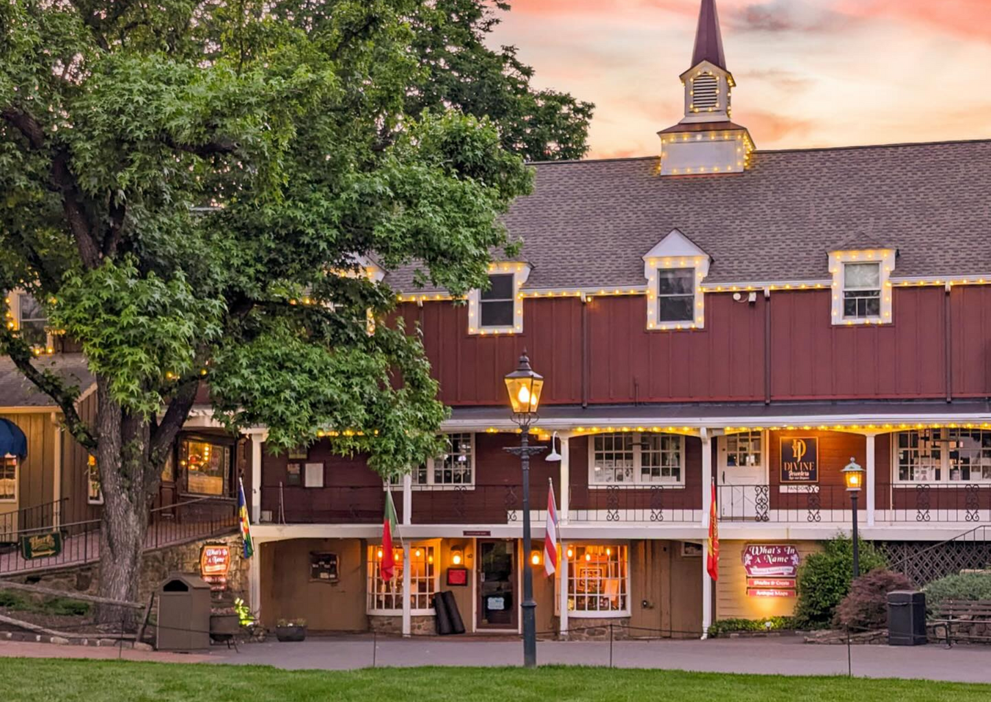 Postcards of Peddler's Village